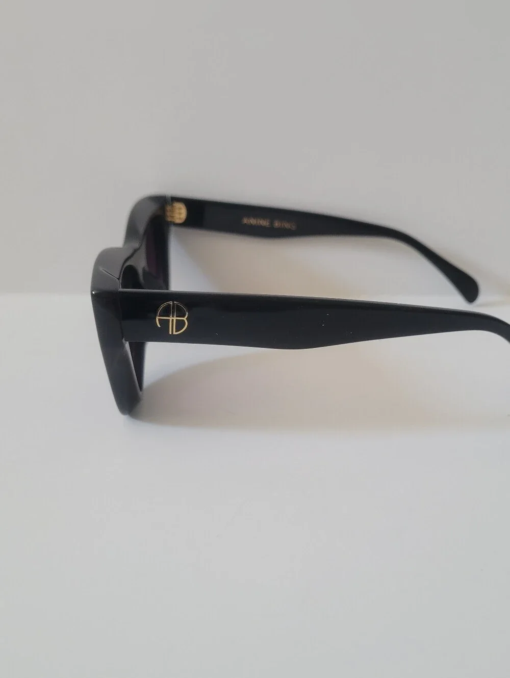 NWOT ANINE BING Verona Sunglasses